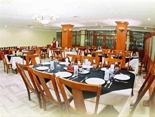 Doha Palace Hotel Eksteriør billede